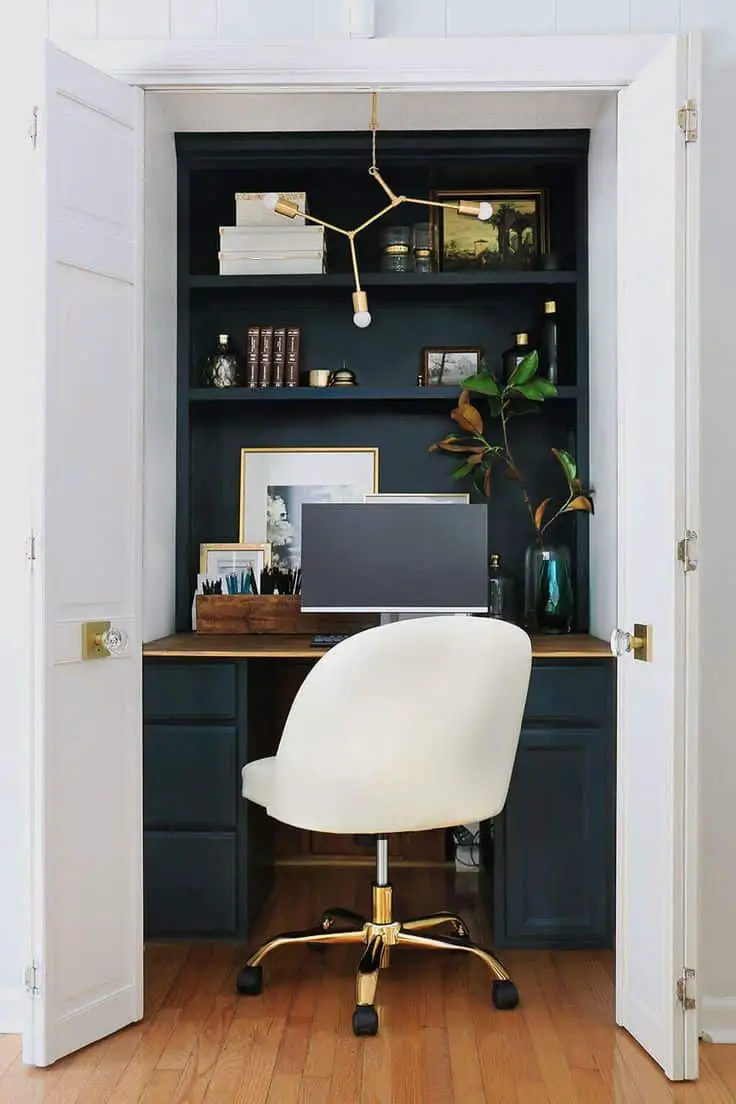 Closet Desk Ideas || Pocket Office