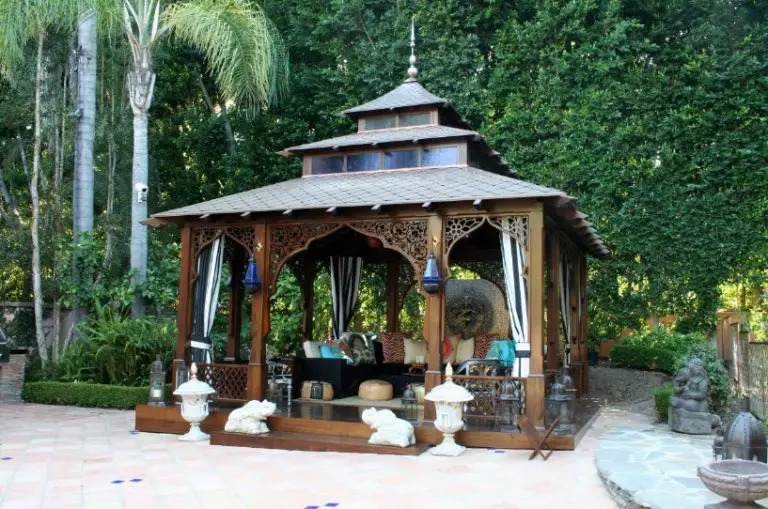 Artistic Pool Cabana Ideas