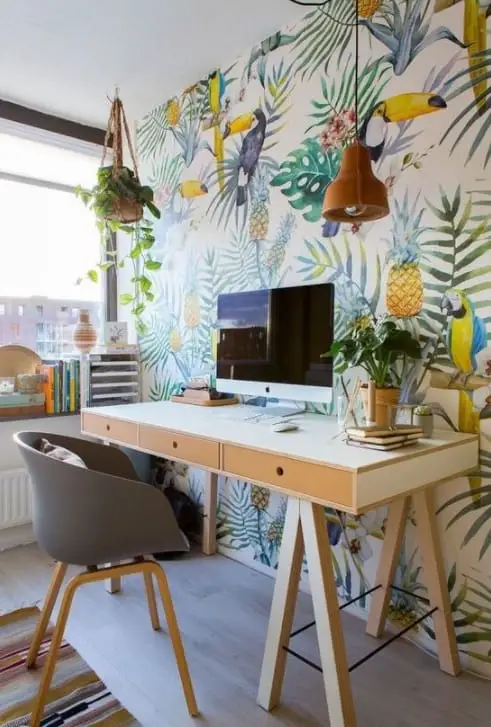 Artistic Tropical Home Office Decor Ideas