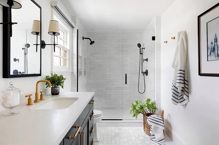 Black And White Master Bathroom Ideas