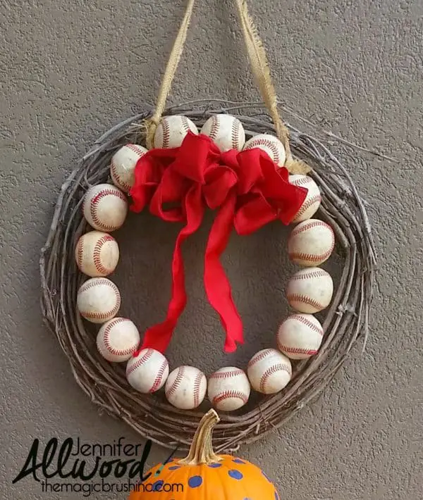 DIY Baseball Wreath Front Door Decor Ideas