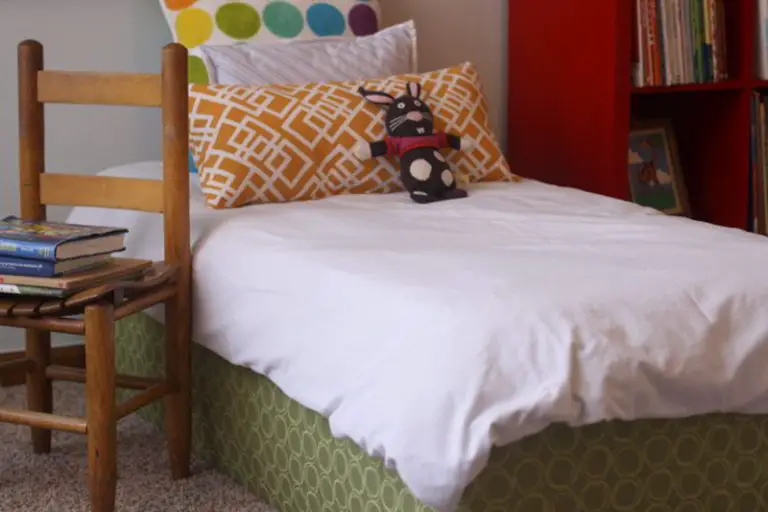 DIY Bed Frame For Kid