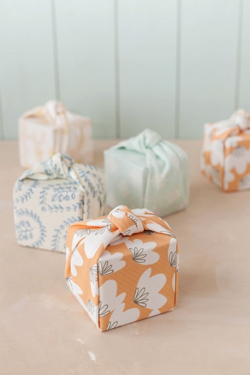 DIY Fabric Gift Box