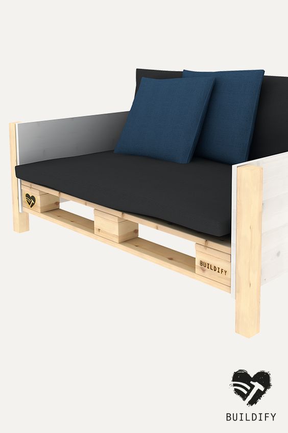 DIY Straightforward Wooden Couch