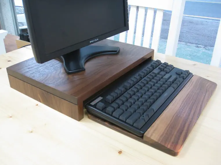 DIY Wooden Keyboard Tray