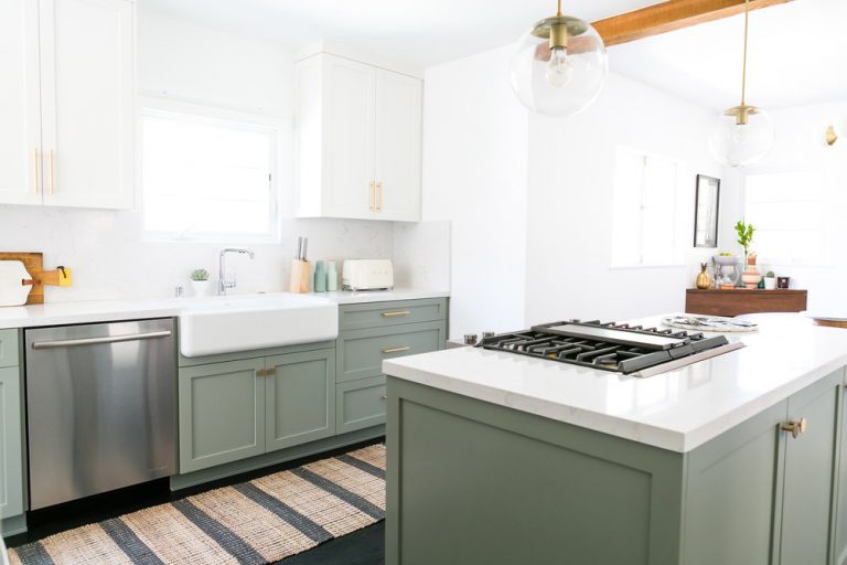 Elegant Green Kitchen Cabinet