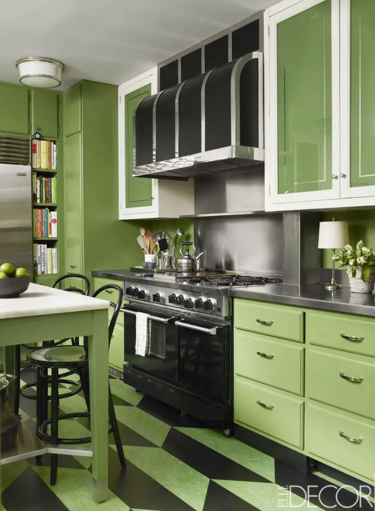 Grassy Green Kitchen Cabinet