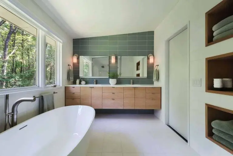 Green Mid Century Modern Bathroom