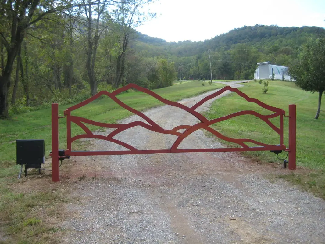 Mountain Driveway Gate Ideas