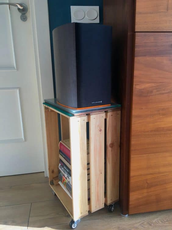 Movable Speaker Stand
