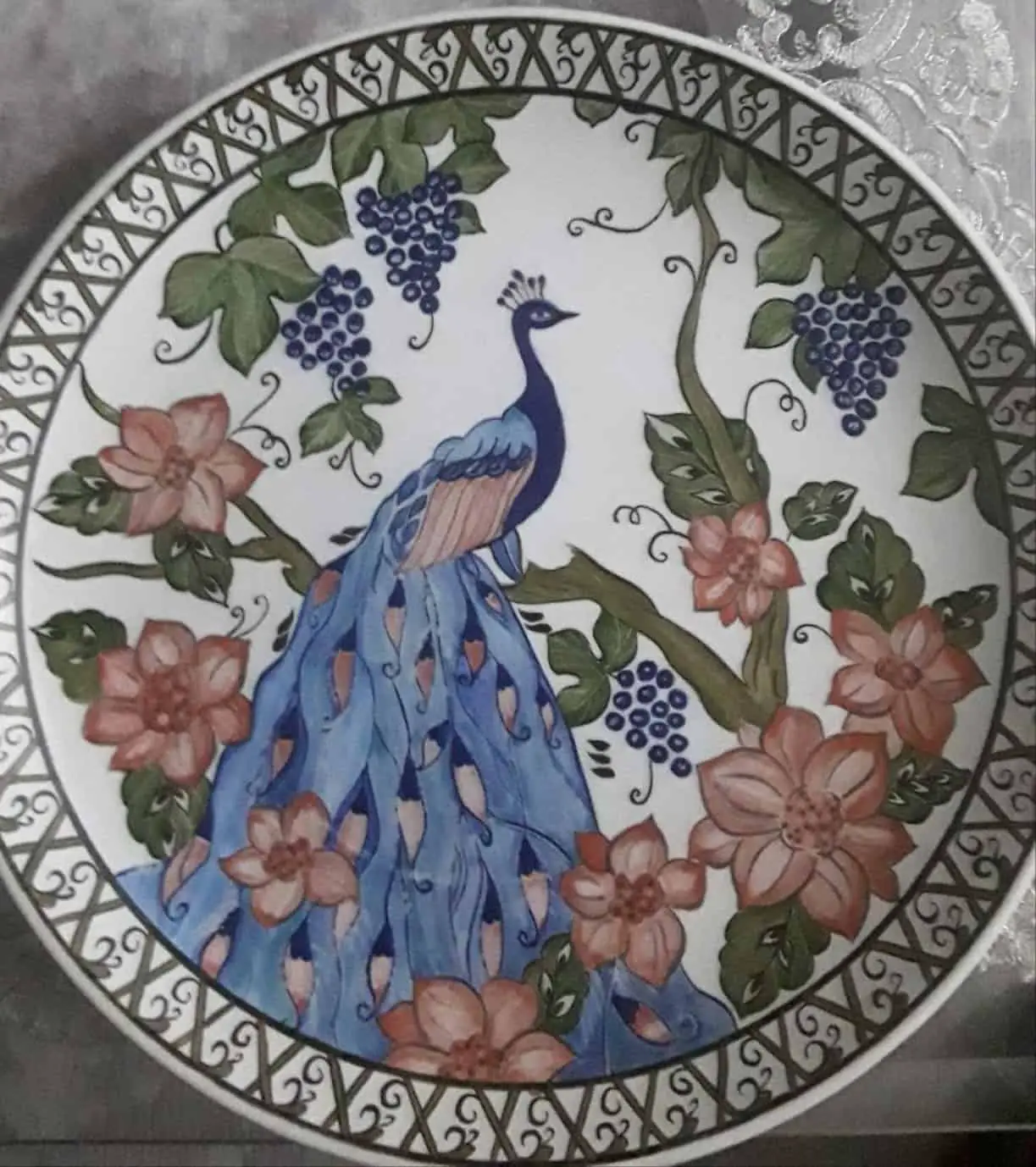 Queen-Peacock and Flowers Plate Design