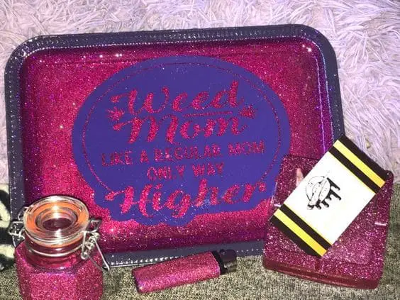 Weed Mom Rolling Tray