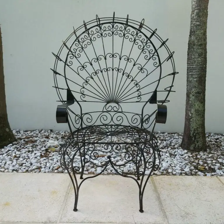Peacock Chair Metal