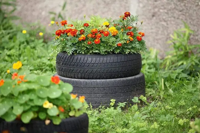 Repurposed Tires Flower Bed Ideas