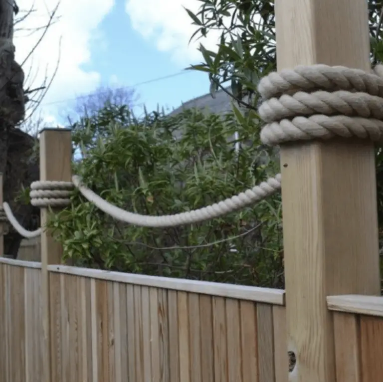 Vertical Rope Fence