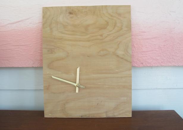 Simple Asymmetrical DIY Wall Clock