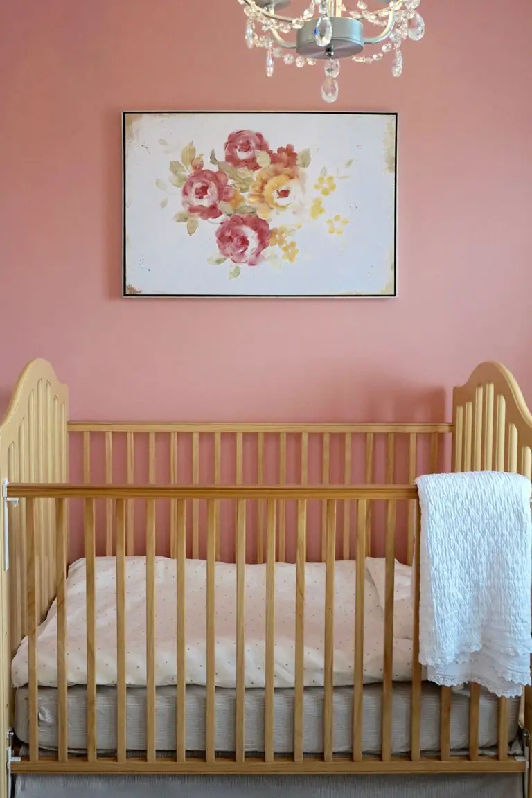 Simple Baby Girl Nursery Room Ideas