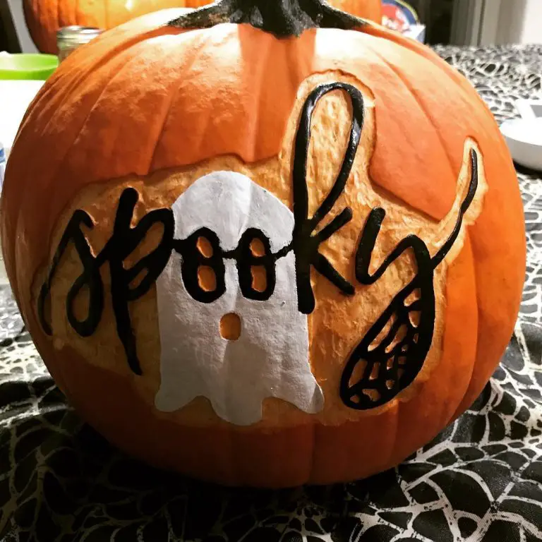 Spooky Carving Pumpkin Idea