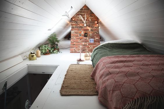 Tiny Attic Bedroom Ideas